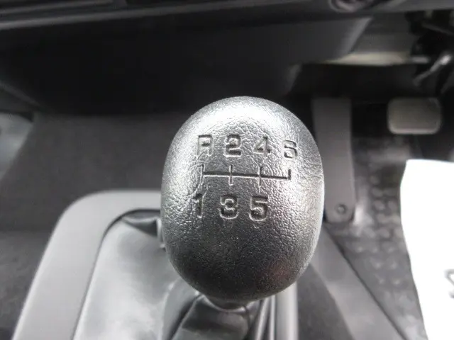 三菱 ファイター 2KG-FK65F(2WD)の写真21