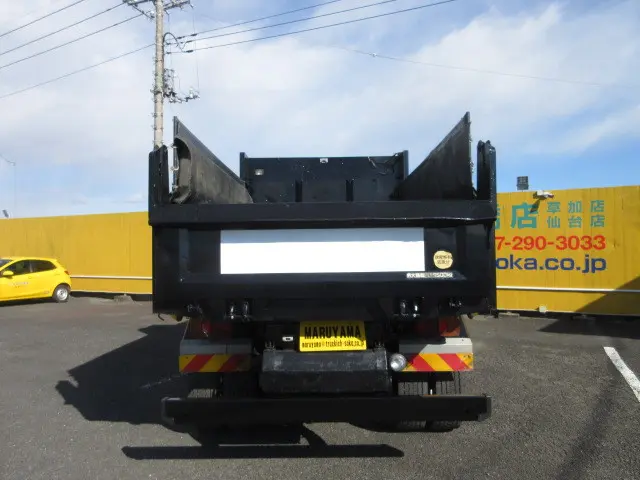 日野 レンジャー LKG-FE7JEAA(2WD)の写真7