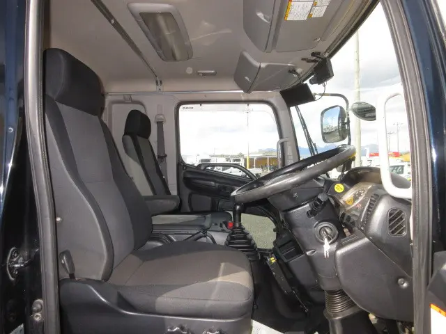 日野 レンジャー LKG-FE7JEAA(2WD)の写真15