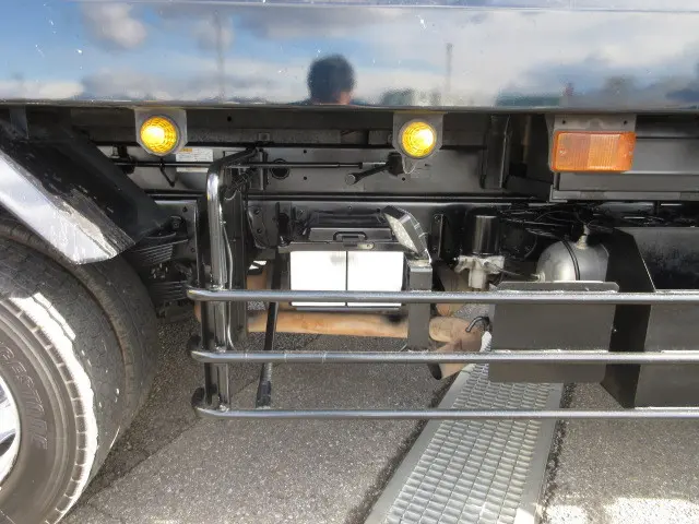 日野 レンジャー LKG-FE7JEAA(2WD)の写真40