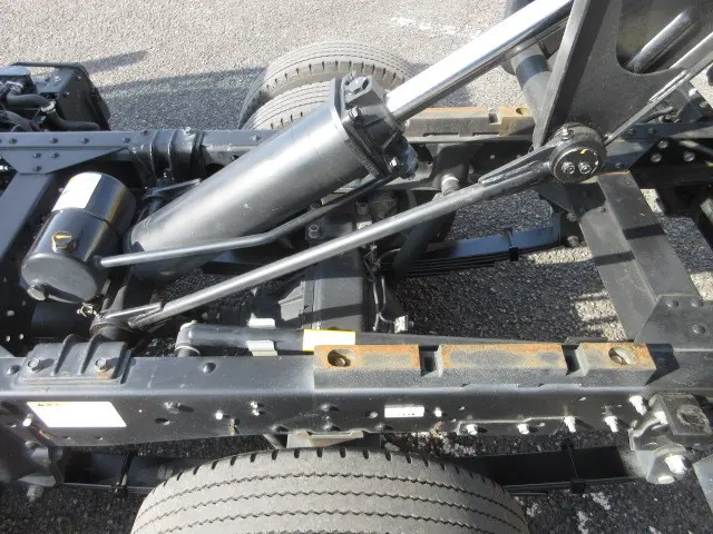 いすゞ エルフ 2RG-NJR88AN(2WD)の写真31