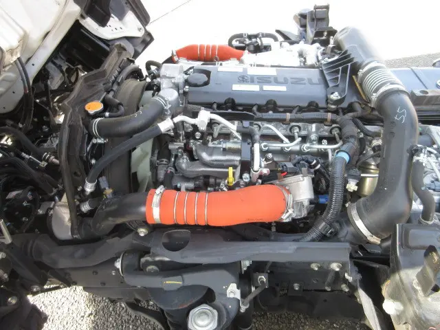 いすゞ エルフ 2RG-NJR88AN(2WD)の写真34