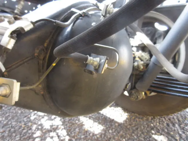 いすゞ エルフ 2RG-NJR88AN(2WD)の写真42