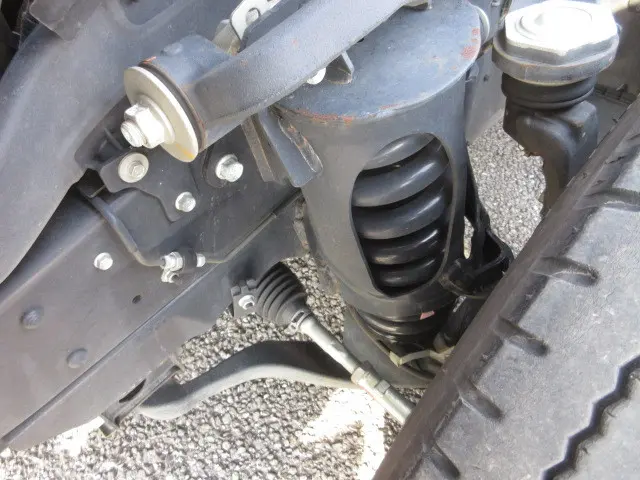 いすゞ エルフ 2RG-NJR88AN(2WD)の写真44