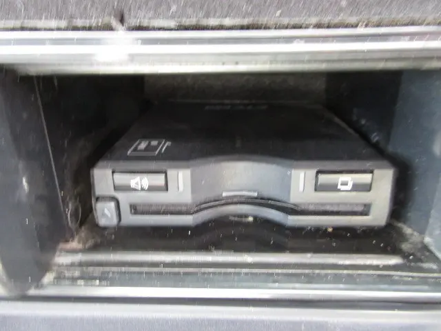 いすゞ フォワード 2RG-FRR90S2(2WD)の写真32