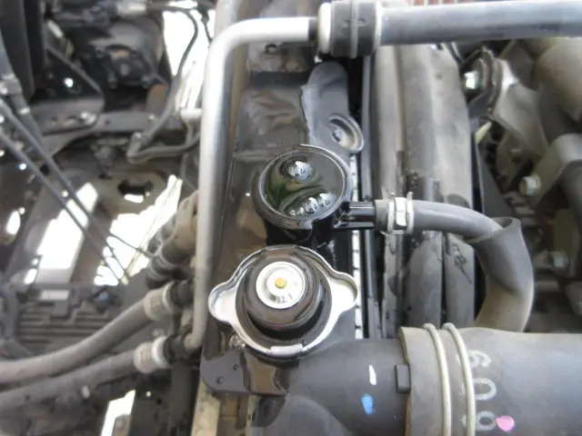 いすゞ フォワード 2RG-FRR90S2(2WD)の写真38