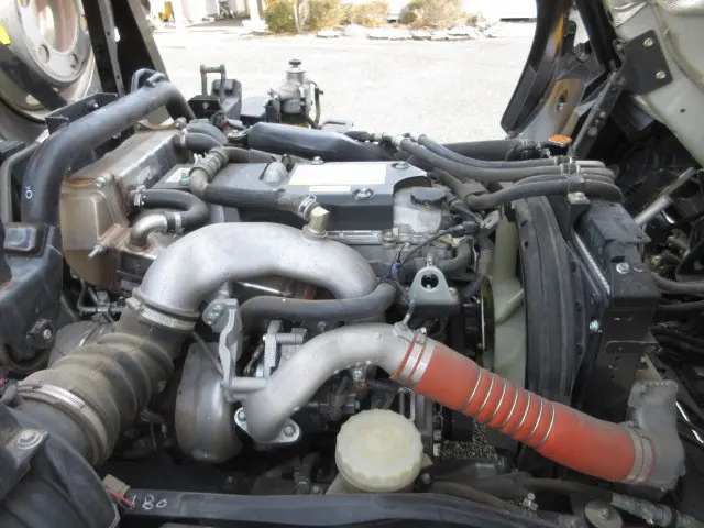 いすゞ フォワード 2RG-FRR90S2(2WD)の写真39