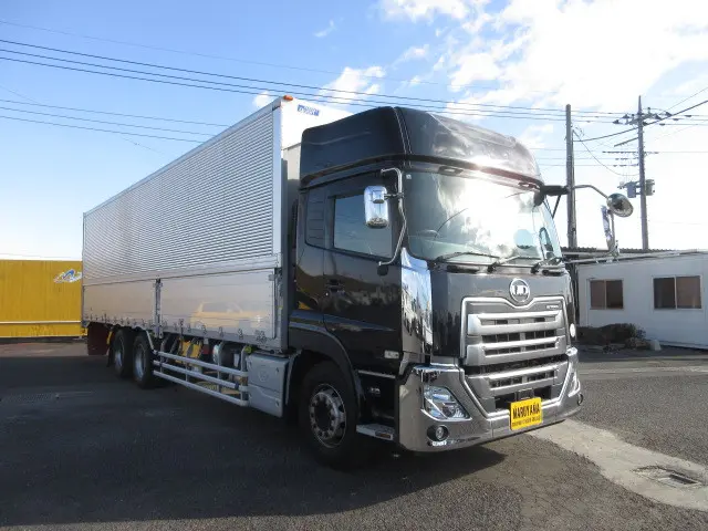 ＵＤ クオン 2PG-CD5CA(6x2)の写真2