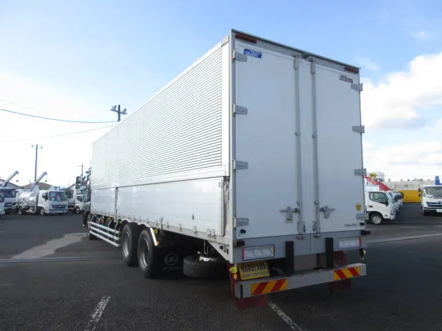 ＵＤ クオン 2PG-CD5CA(6x2)の写真3