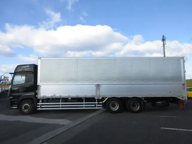 ＵＤ クオン 2PG-CD5CA(6x2)の写真5