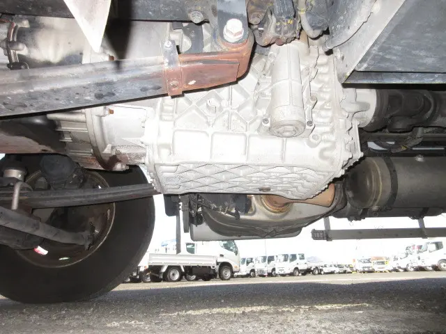 ＵＤ クオン 2PG-CD5CA(6x2)の写真40