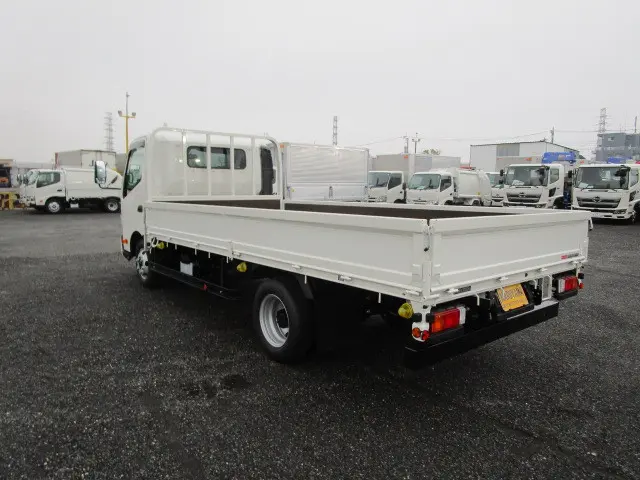 日野 デュトロ 2WG-XZU713M(2WD)の写真3