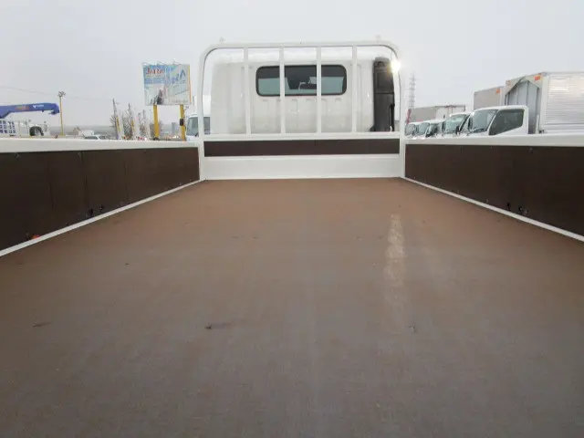 日野 デュトロ 2WG-XZU713M(2WD)の写真8