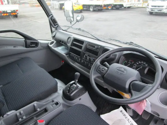 日野 デュトロ 2WG-XZU713M(2WD)の写真15