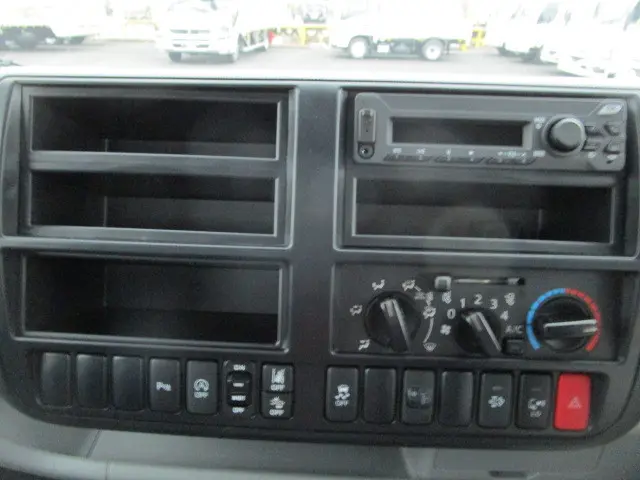 日野 デュトロ 2WG-XZU713M(2WD)の写真18
