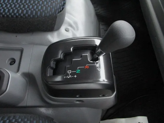 日野 デュトロ 2WG-XZU713M(2WD)の写真19