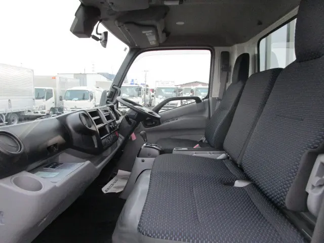 日野 デュトロ 2WG-XZU713M(2WD)の写真24