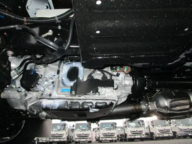 日野 デュトロ 2WG-XZU713M(2WD)の写真33