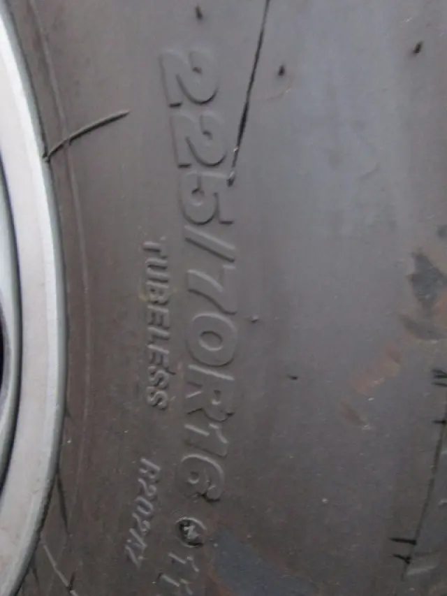 日野 デュトロ 2WG-XZU713M(2WD)の写真48