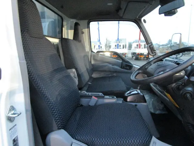 日野 デュトロ 2WG-XZU713N(2WD)の写真17
