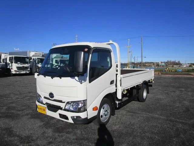日野 デュトロ 2WG-XZU646M(2WD)の写真1