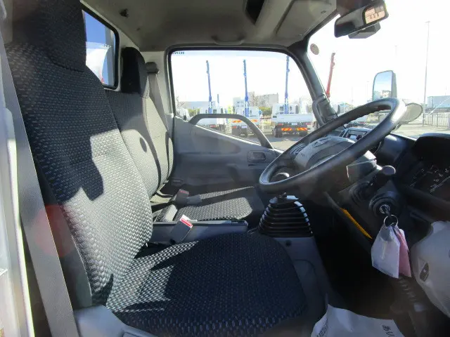 日野 デュトロ 2WG-XZU646M(2WD)の写真11