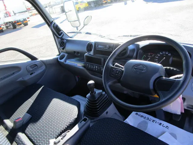 日野 デュトロ 2WG-XZU646M(2WD)の写真12