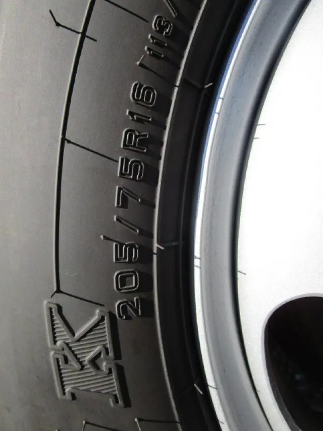 日野 デュトロ 2WG-XZU646M(2WD)の写真50