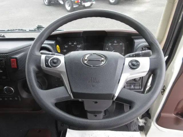 日野 レンジャー 2KG-FE2ACA(2WD)の写真15