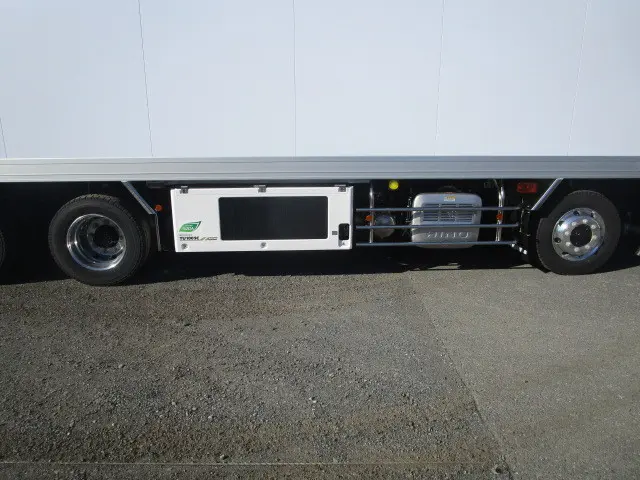 日野 プロフィア 2KG-FW1AHB(8x4)の写真34