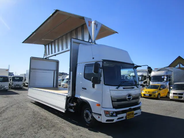 日野 レンジャー 2KG-FE2ACG(2WD)の写真2