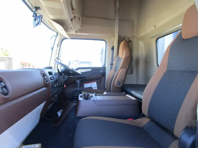 日野 レンジャー 2KG-FE2ACG(2WD)の写真24