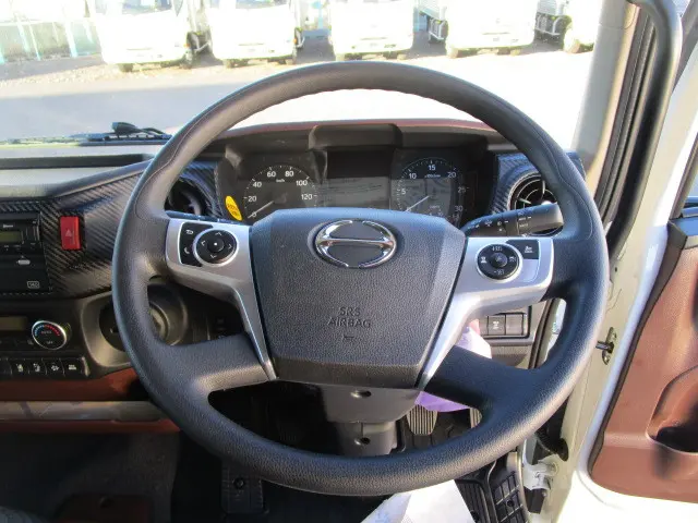 日野 レンジャー 2KG-FE2ACG(2WD)の写真18