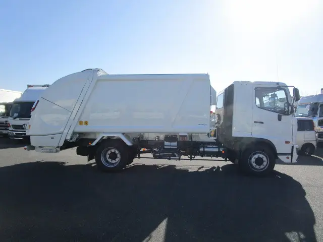 日野 レンジャー 2KG-FE2ACA(2WD)の写真6