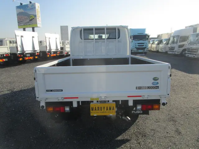 三菱 キャンター 2RG-FBA20(2WD)の写真7