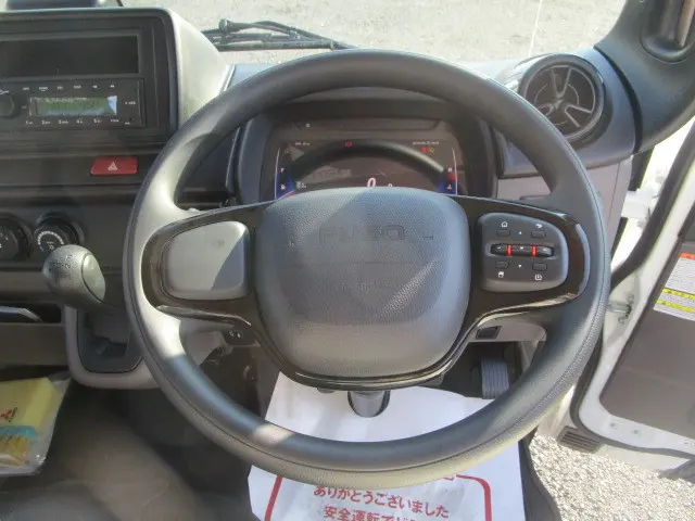 三菱 キャンター 2RG-FBA20(2WD)の写真9