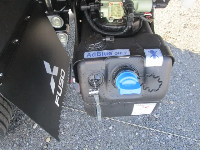 三菱 キャンター 2RG-FBA20(2WD)の写真27