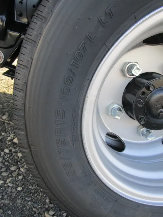 三菱 キャンター 2RG-FBA20(2WD)の写真31