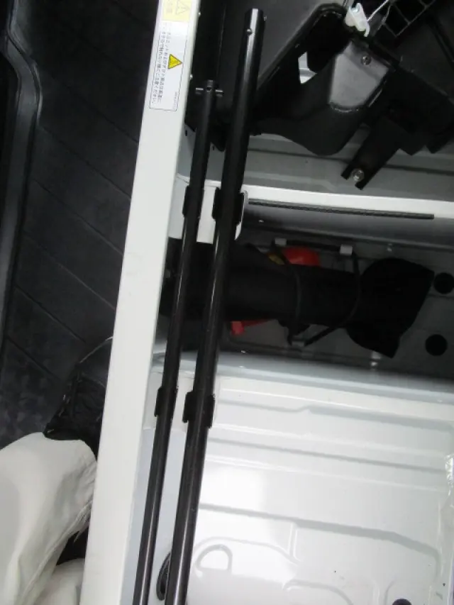 三菱 キャンター 2RG-FBA20(2WD)の写真27