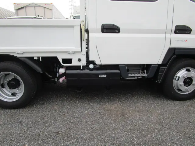 三菱 キャンター 2RG-FBA20(2WD)の写真37