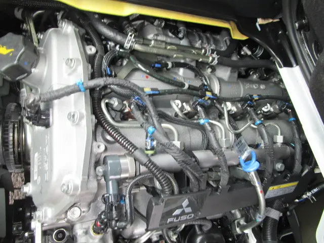 三菱 キャンター 2RG-FBA20(2WD)の写真28