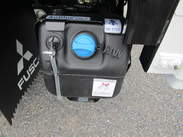 三菱 キャンター 2RG-FBA20(2WD)の写真40