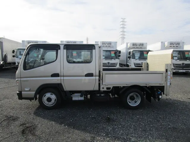 三菱 キャンター 2RG-FBA20(2WD)の写真5
