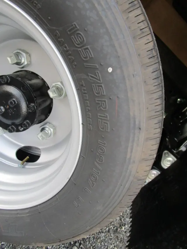 三菱 キャンター 2RG-FBA20(2WD)の写真35