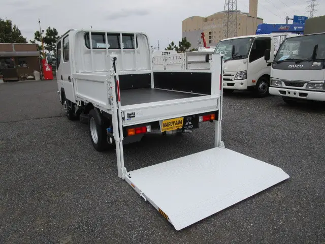 三菱 キャンター 2RG-FBA20(2WD)の写真10