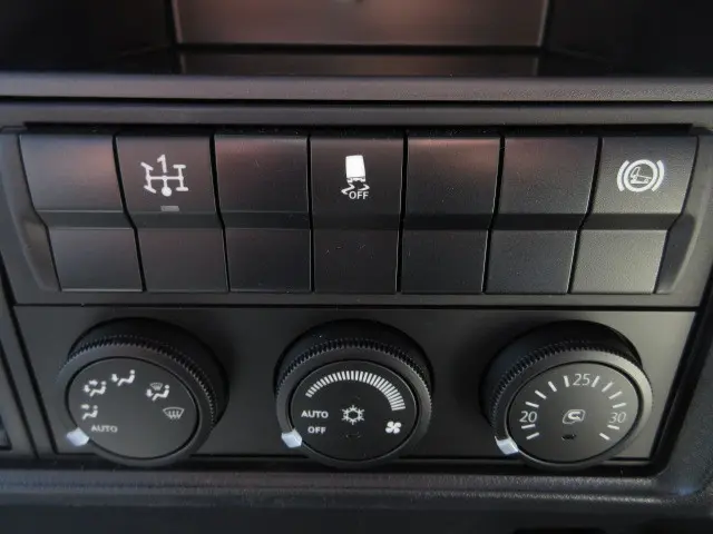 三菱 ファイター 2KG-FK72F(2WD)の写真32