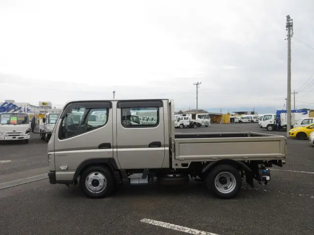 三菱 キャンター 2RG-FBA20(2WD)の写真5