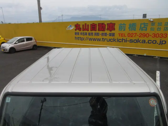 三菱 キャンター 2RG-FBA20(2WD)の写真13