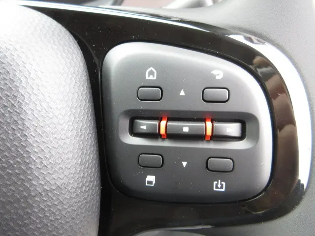 三菱 キャンター 2RG-FBA20(2WD)の写真20