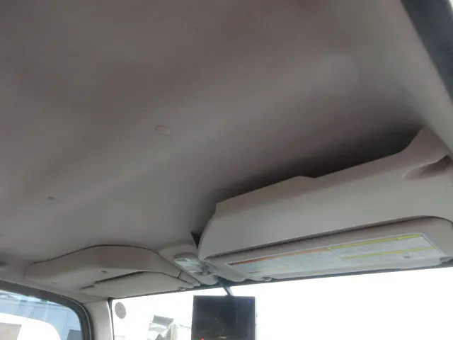 三菱 キャンター 2RG-FBA20(2WD)の写真24